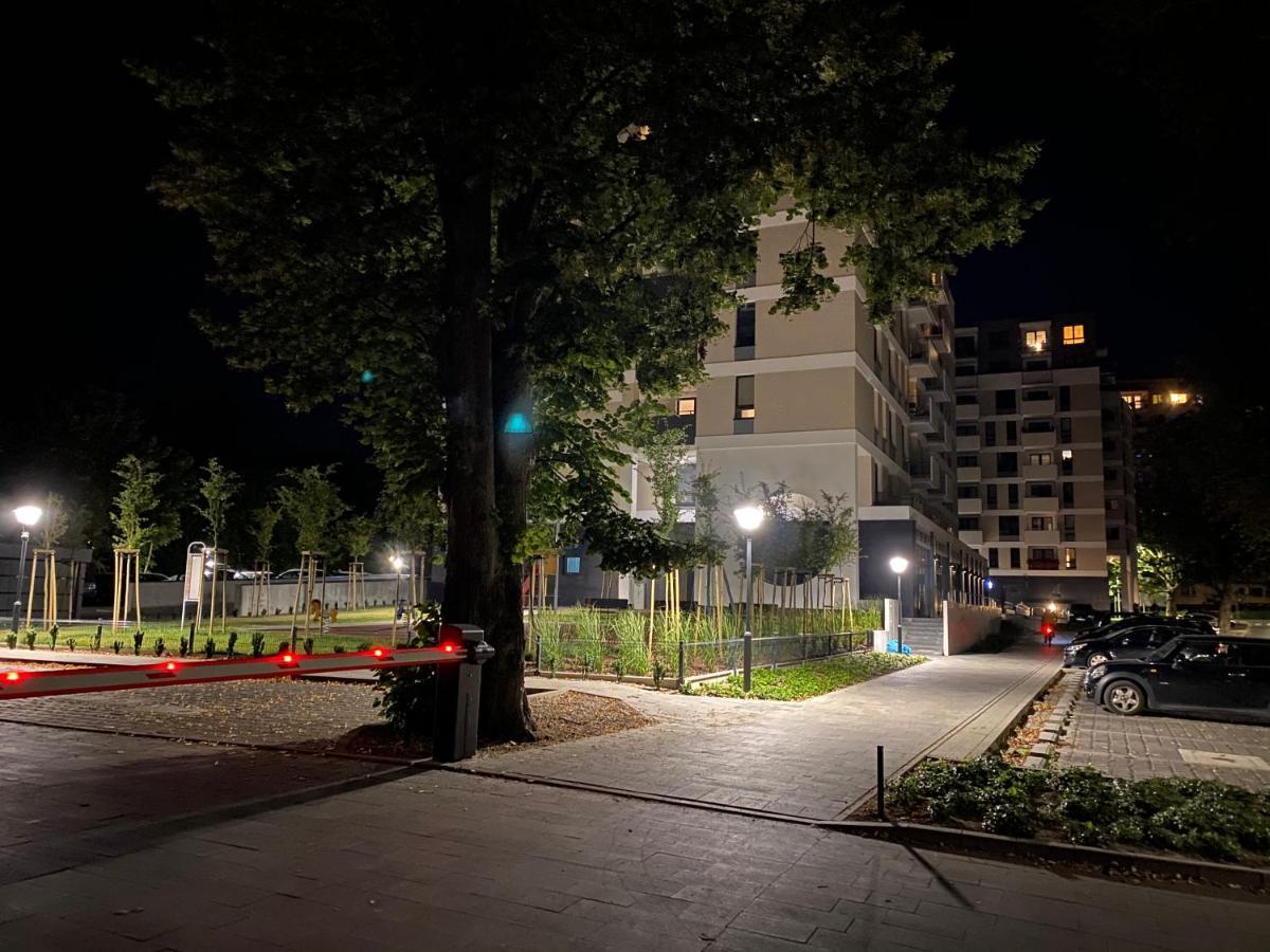 Rodzinny Apartament Platany Centrum 科沃布热格 外观 照片